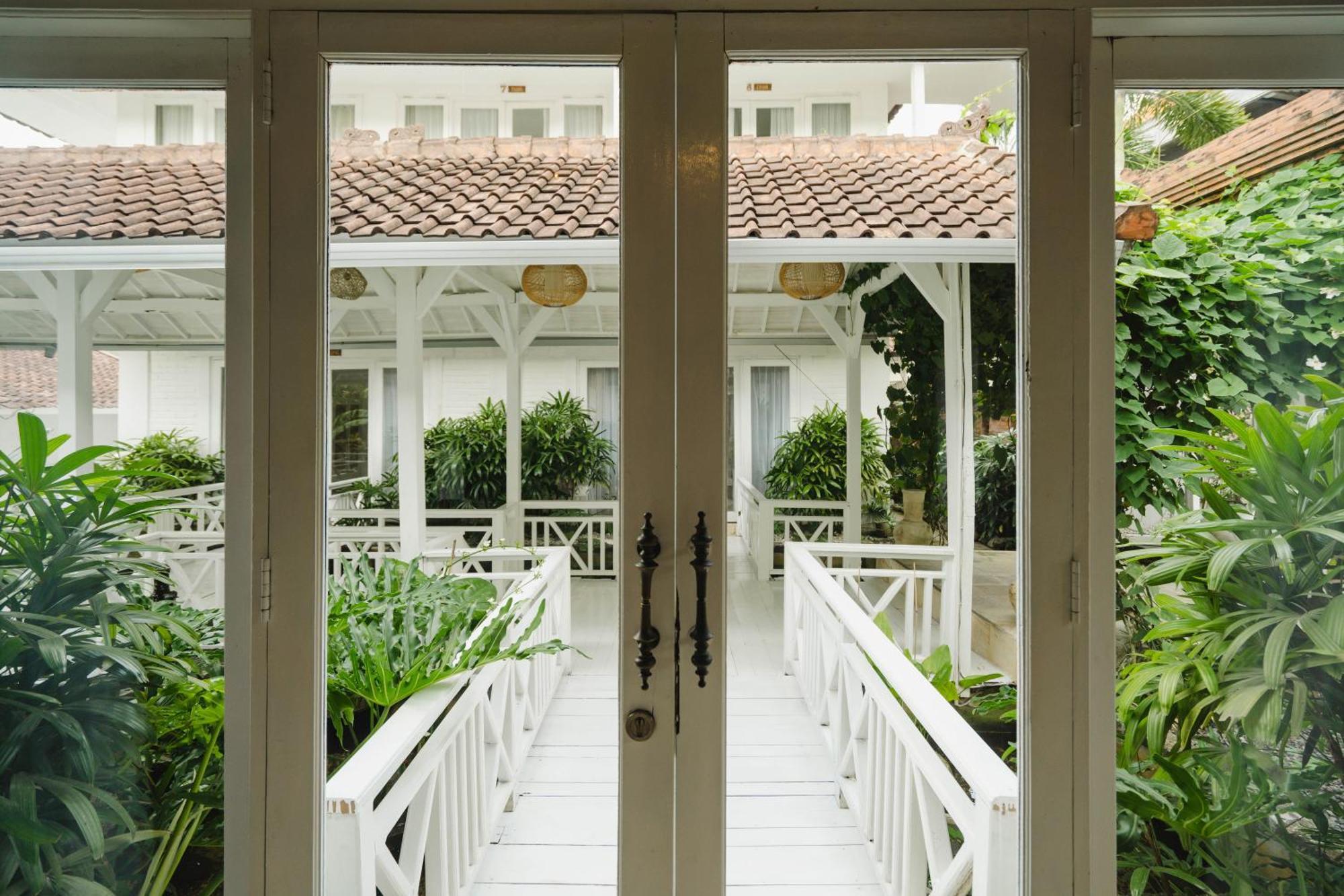 Isaiya Boutique Hotel Canggu Kültér fotó
