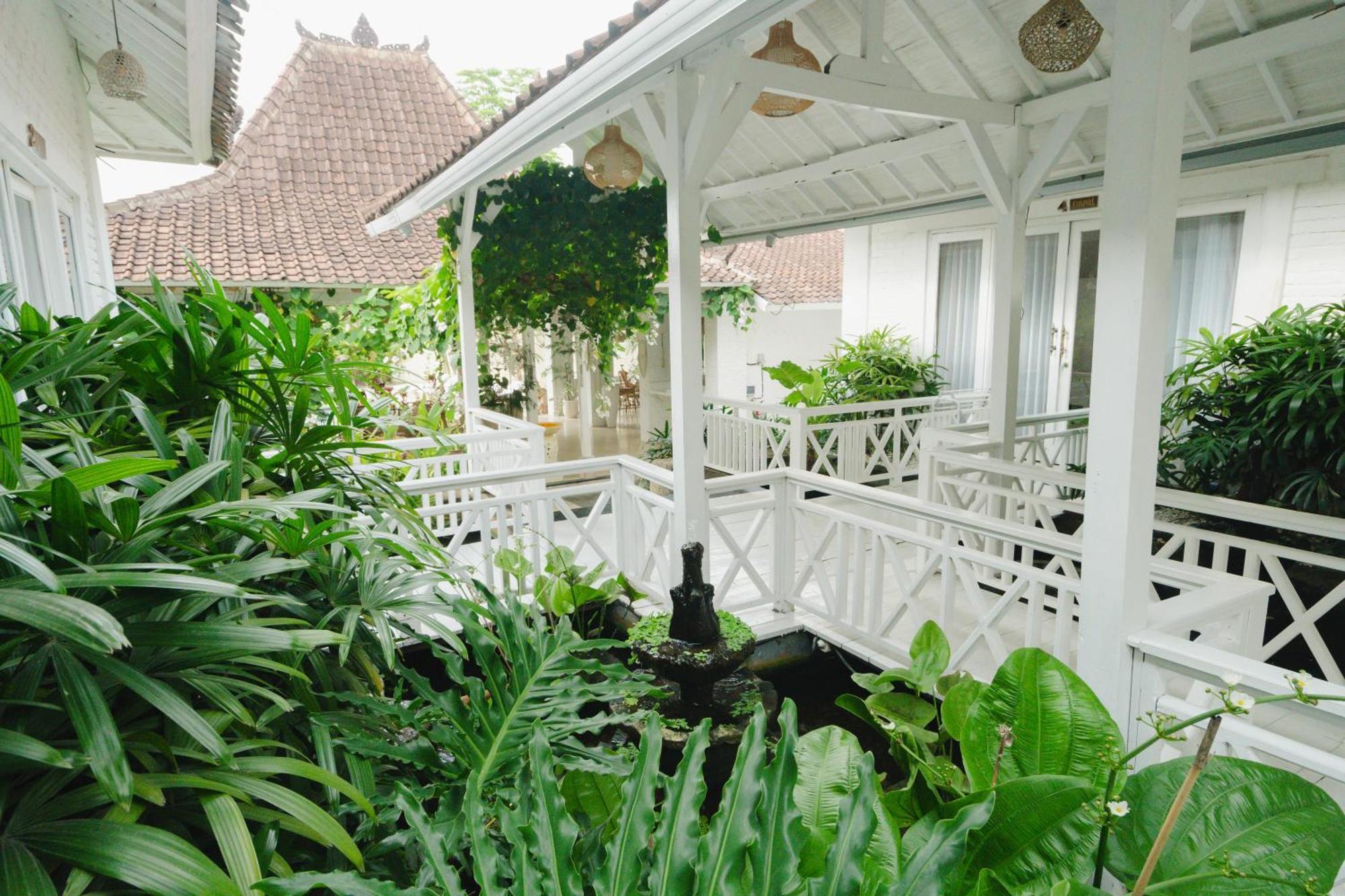 Isaiya Boutique Hotel Canggu Kültér fotó